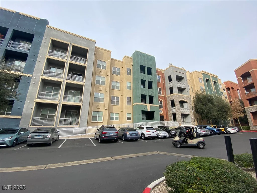 32 Serene, Las Vegas, NV 89123