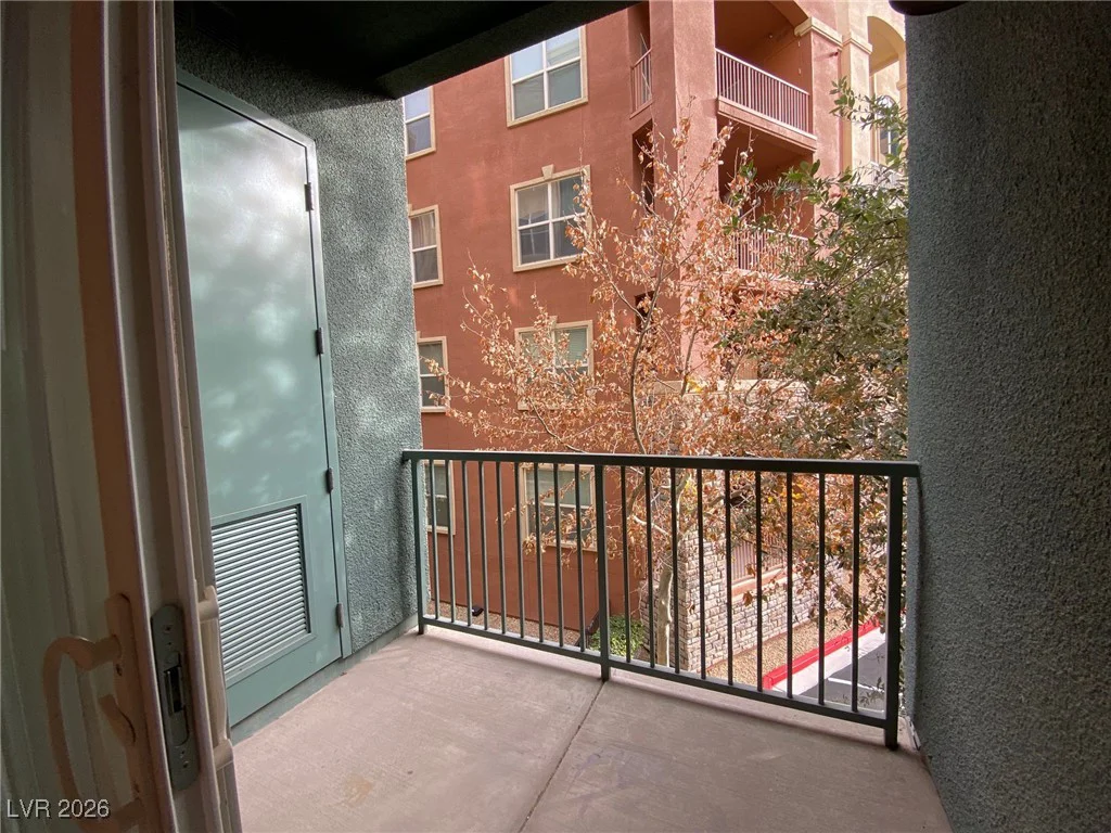 32 Serene, Las Vegas, NV 89123