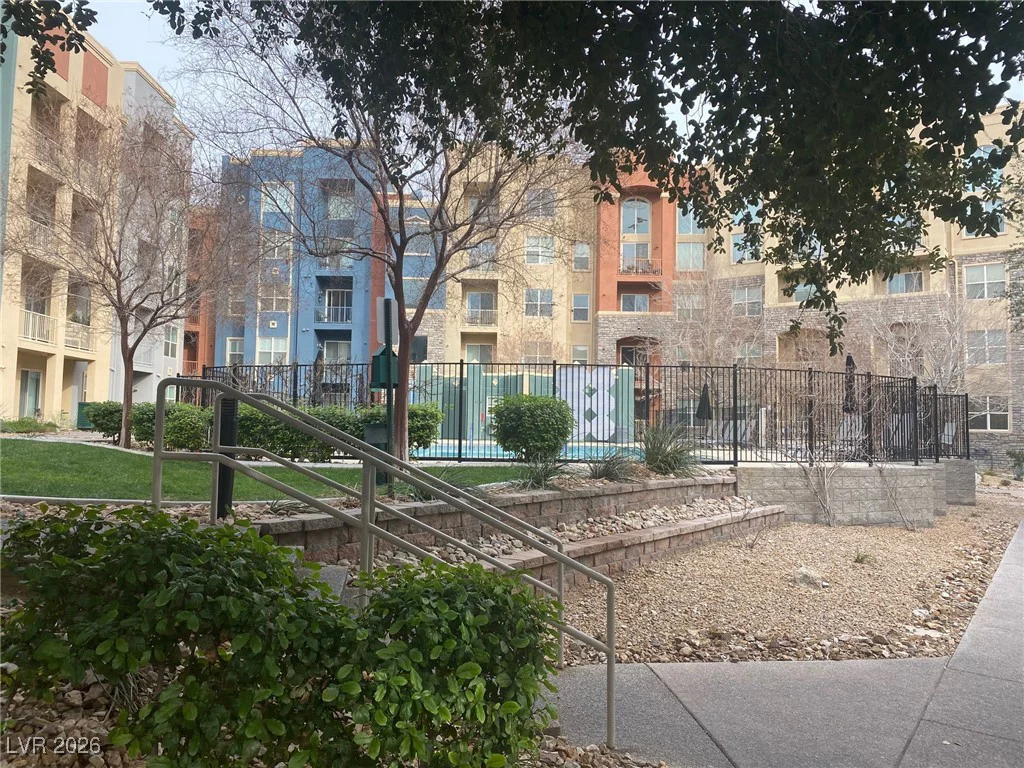 32 Serene, Las Vegas, NV 89123