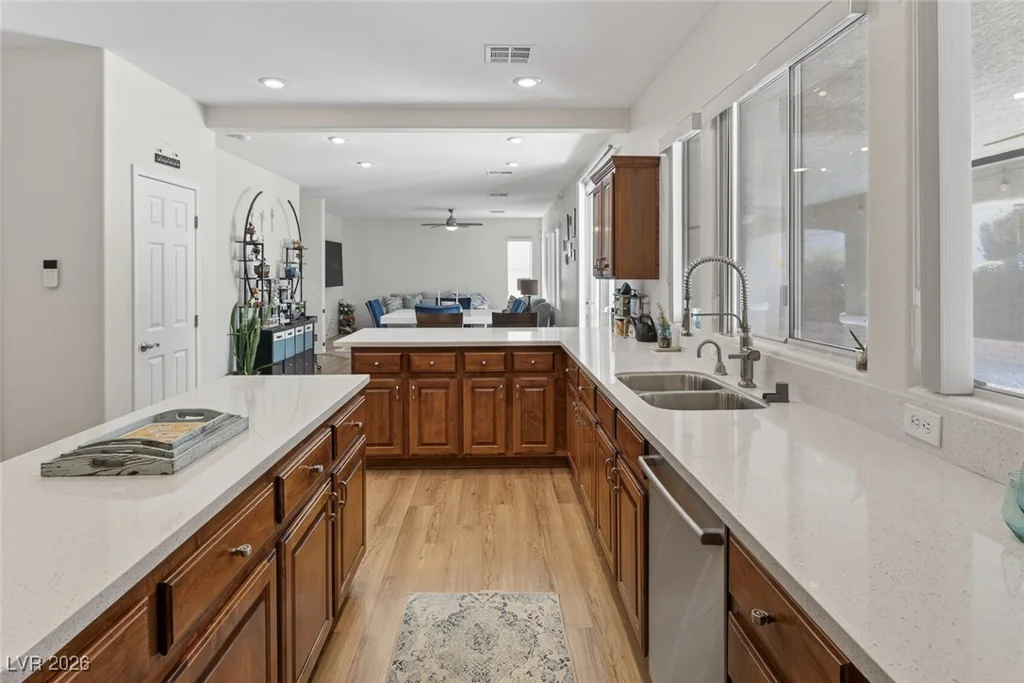 5245 Dawn Break Canyon, North Las Vegas, NV 89031