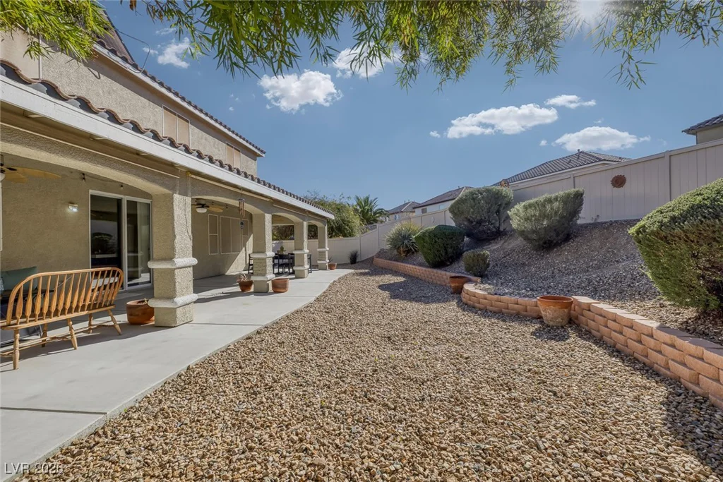 5245 Dawn Break Canyon, North Las Vegas, NV 89031