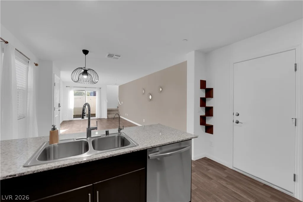 2872 Atomic Tangerine, Las Vegas, NV 89183