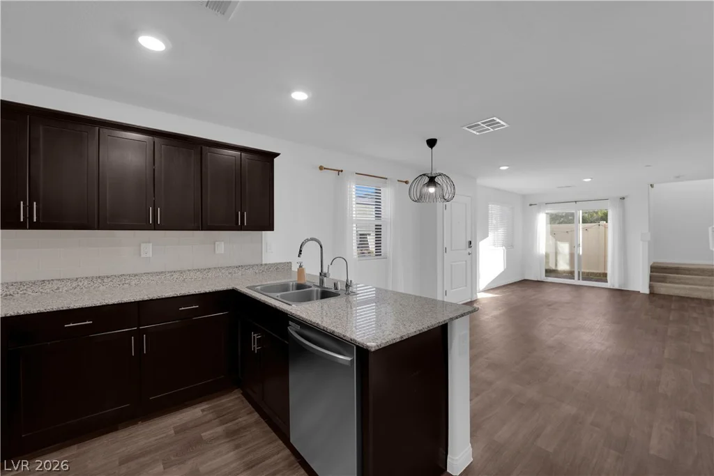 2872 Atomic Tangerine, Las Vegas, NV 89183