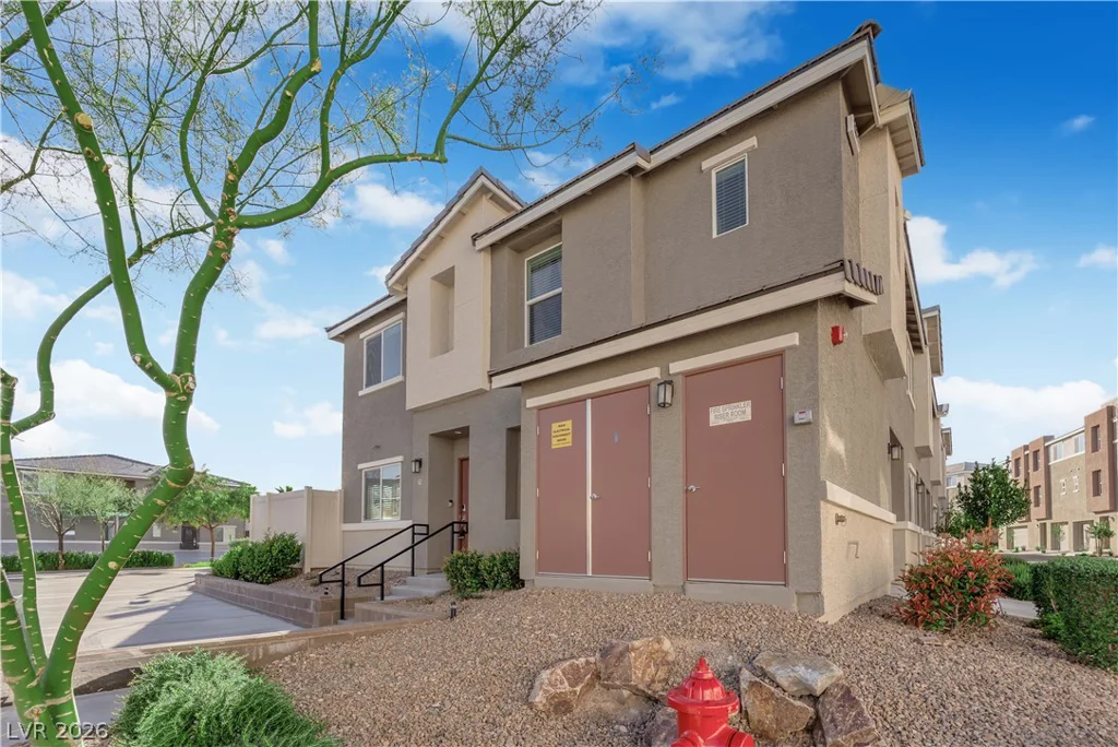 2872 Atomic Tangerine, Las Vegas, NV 89183
