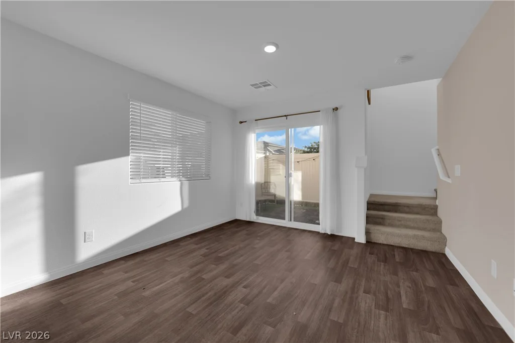 2872 Atomic Tangerine, Las Vegas, NV 89183