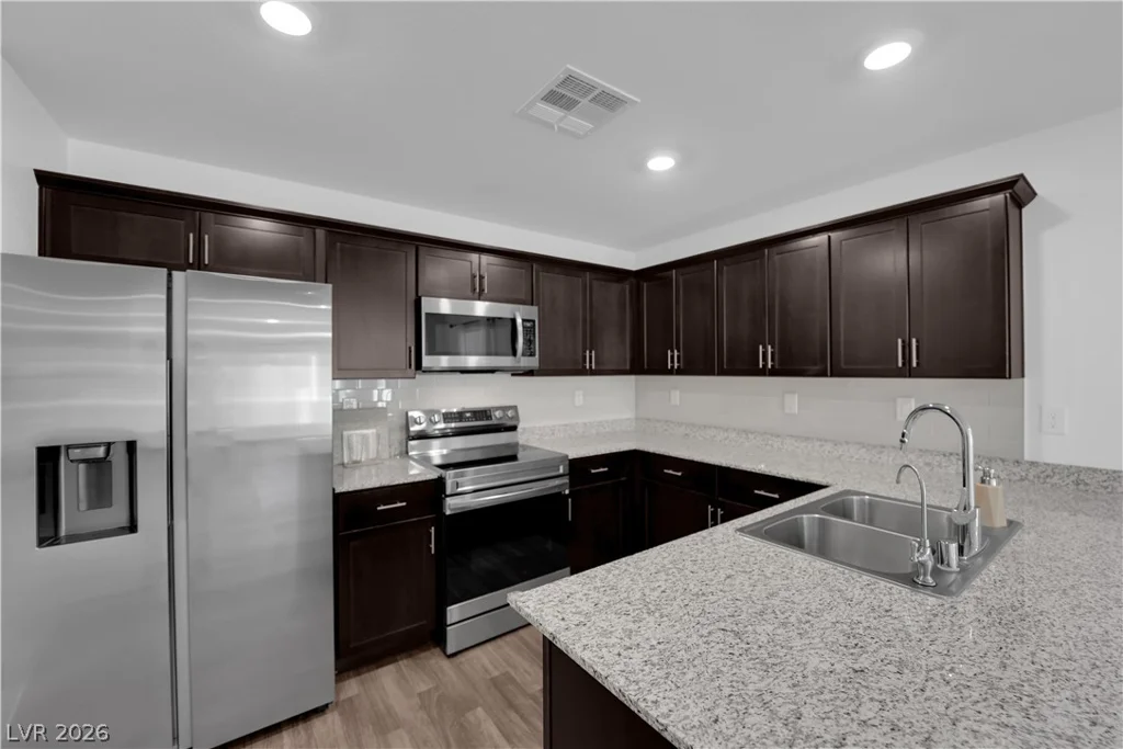 2872 Atomic Tangerine, Las Vegas, NV 89183