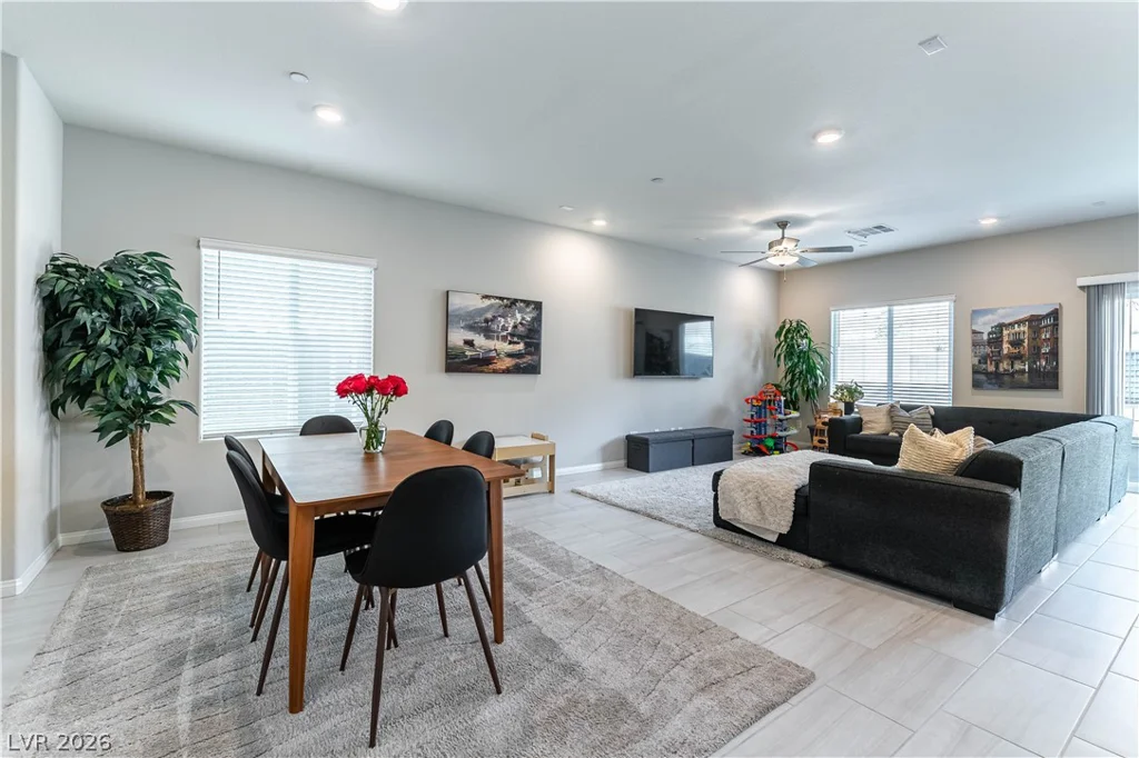10766 Wild Parsley, Las Vegas, NV 89129