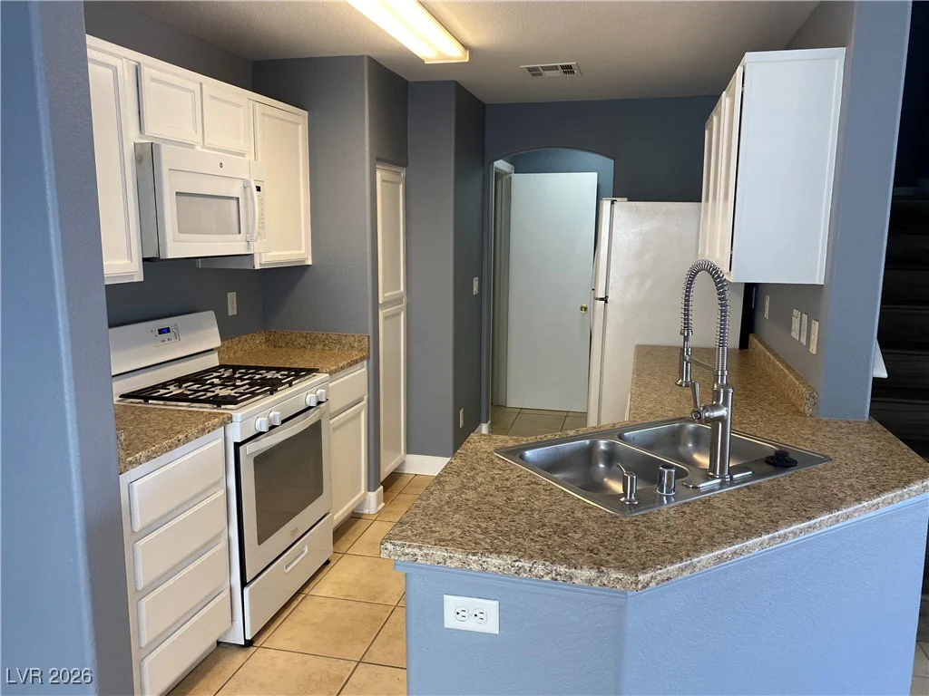 10047 Fine Fern, Las Vegas, NV 89183