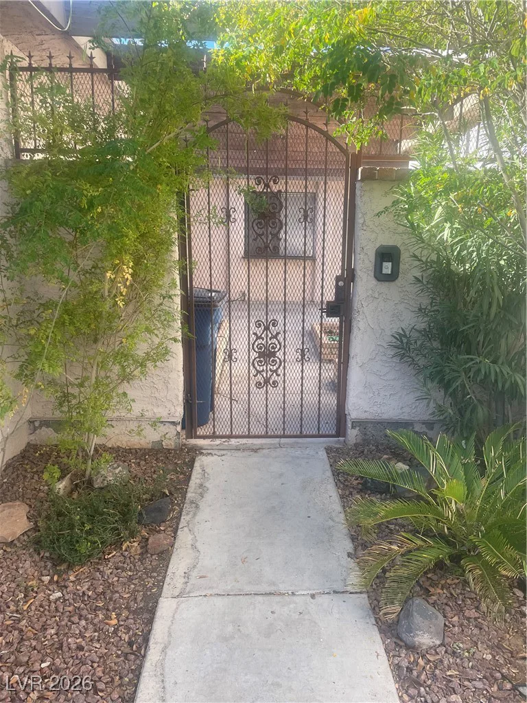 2411 Domingo, Las Vegas, NV 89121