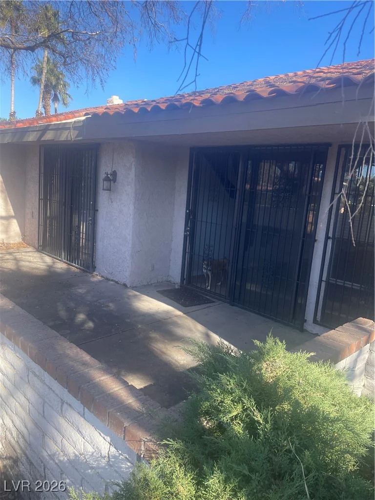 2411 Domingo, Las Vegas, NV 89121