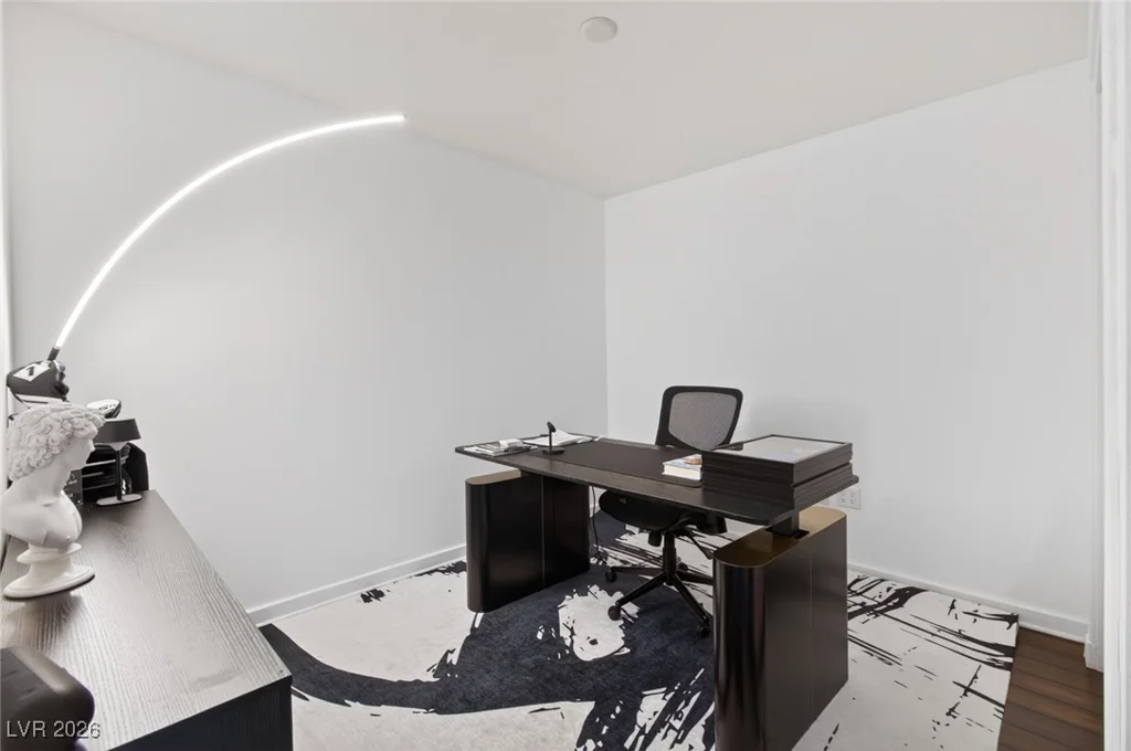 4471 Dean Martin, Las Vegas, NV 89103