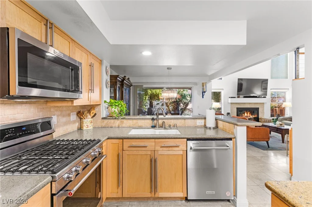 2608 Seashore, Las Vegas, NV 89128