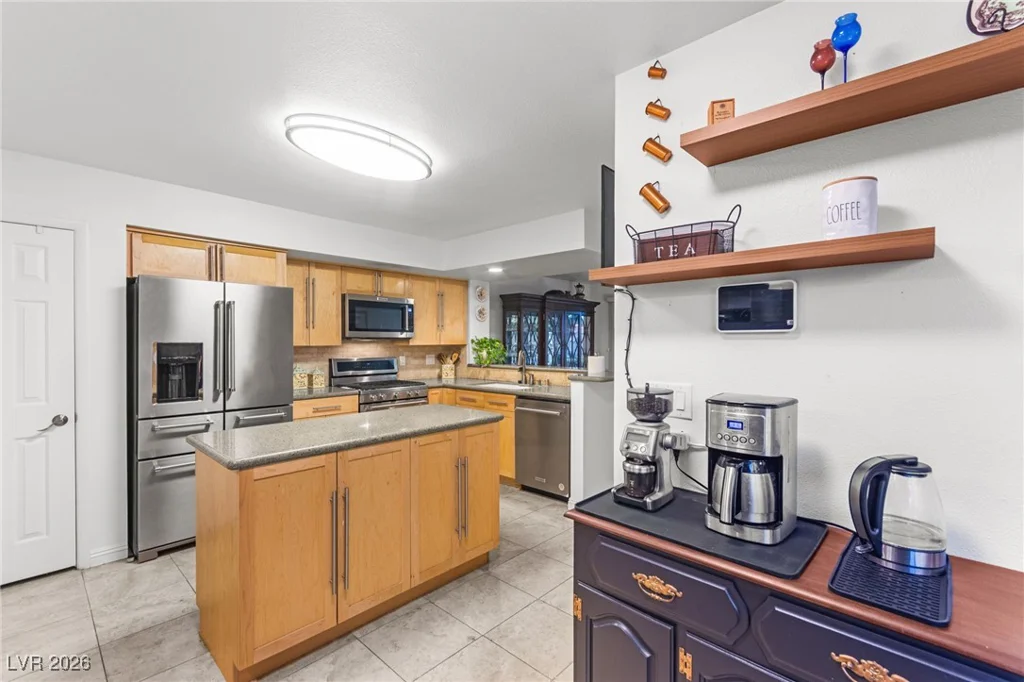 2608 Seashore, Las Vegas, NV 89128