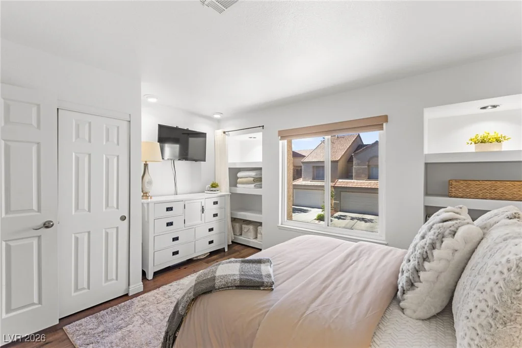 2608 Seashore, Las Vegas, NV 89128