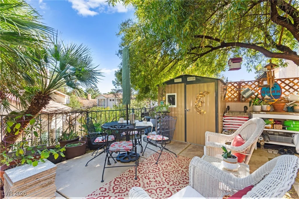 2608 Seashore, Las Vegas, NV 89128