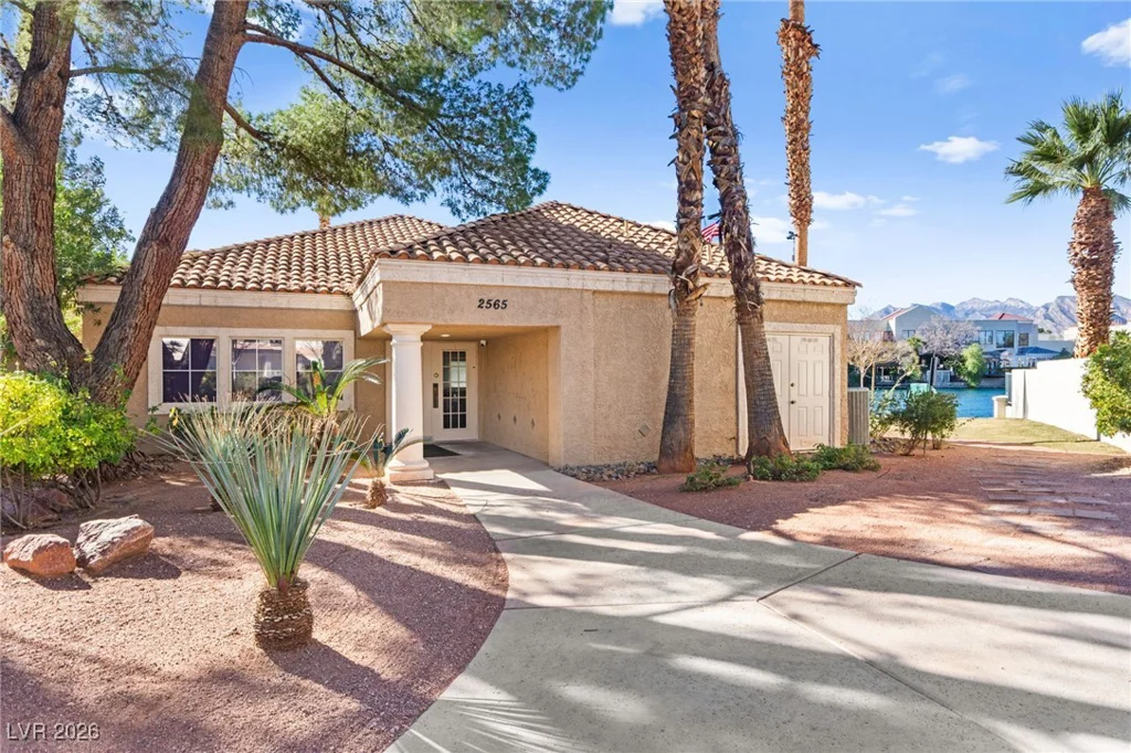 2608 Seashore, Las Vegas, NV 89128