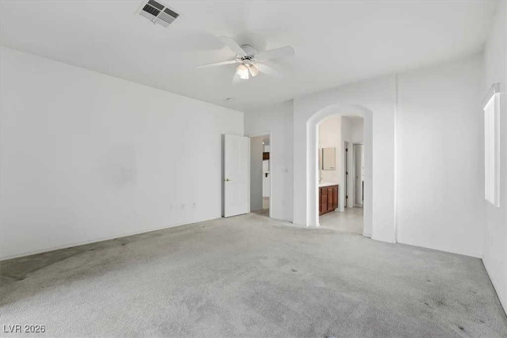1340 Yeager, Las Vegas, NV 89123