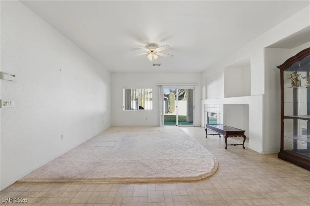 1340 Yeager, Las Vegas, NV 89123