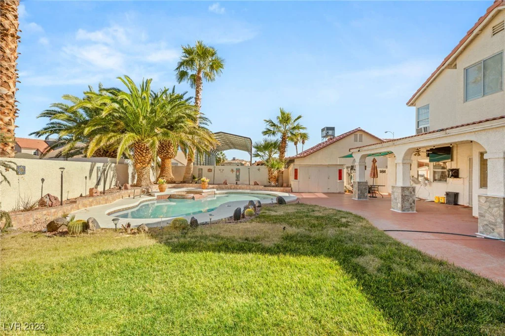 1542 Champagne, Las Vegas, NV 89119