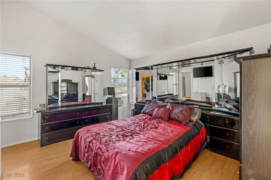 1542 Champagne, Las Vegas, NV 89119
