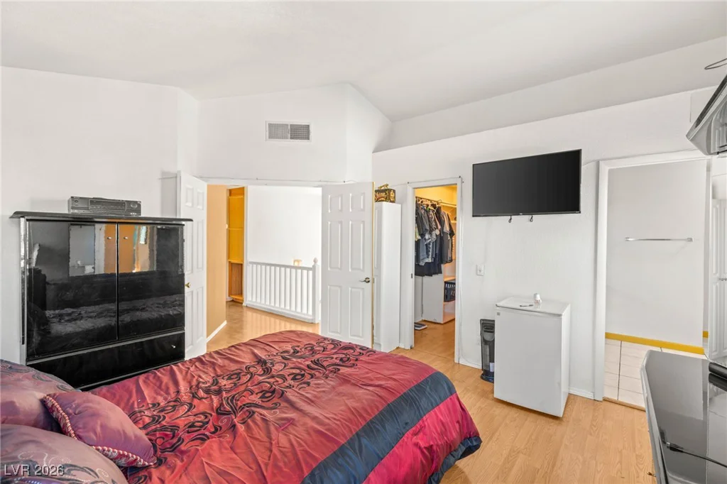 1542 Champagne, Las Vegas, NV 89119