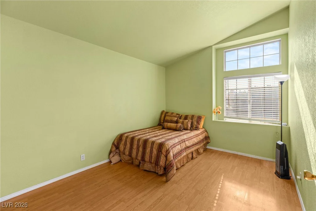 1542 Champagne, Las Vegas, NV 89119