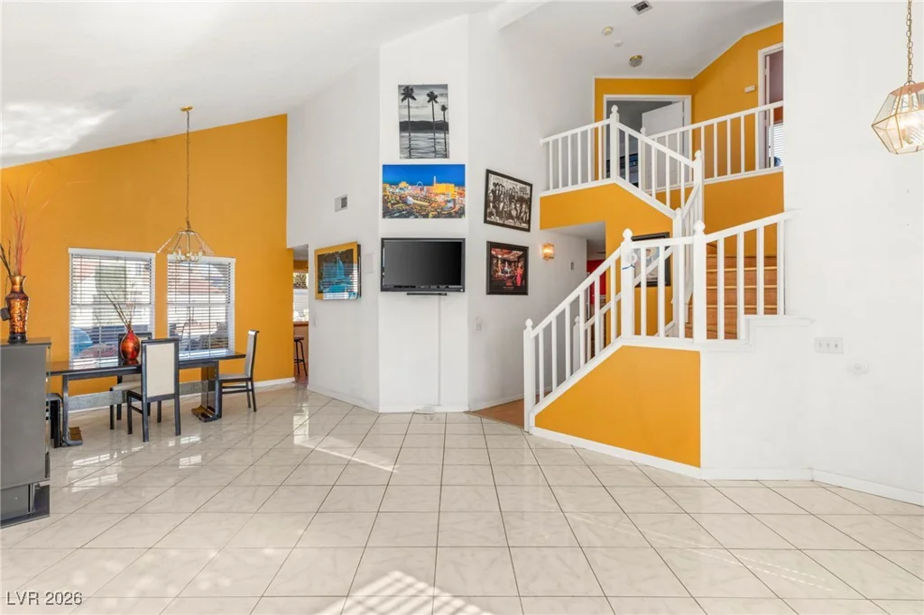1542 Champagne, Las Vegas, NV 89119