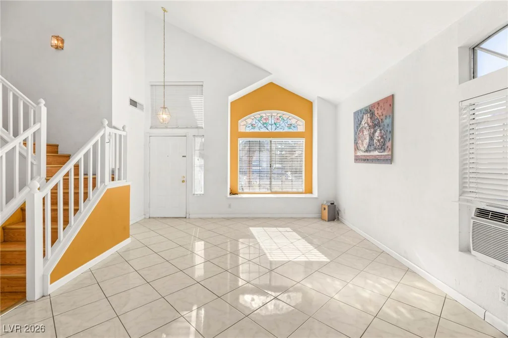 1542 Champagne, Las Vegas, NV 89119