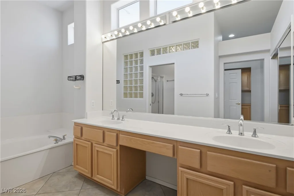 10008 Button Willow, Las Vegas, NV 89134