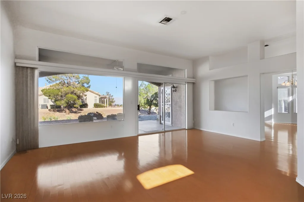 10008 Button Willow, Las Vegas, NV 89134
