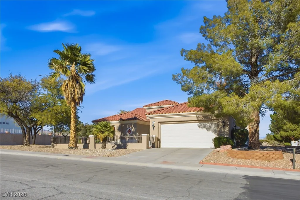 10008 Button Willow, Las Vegas, NV 89134