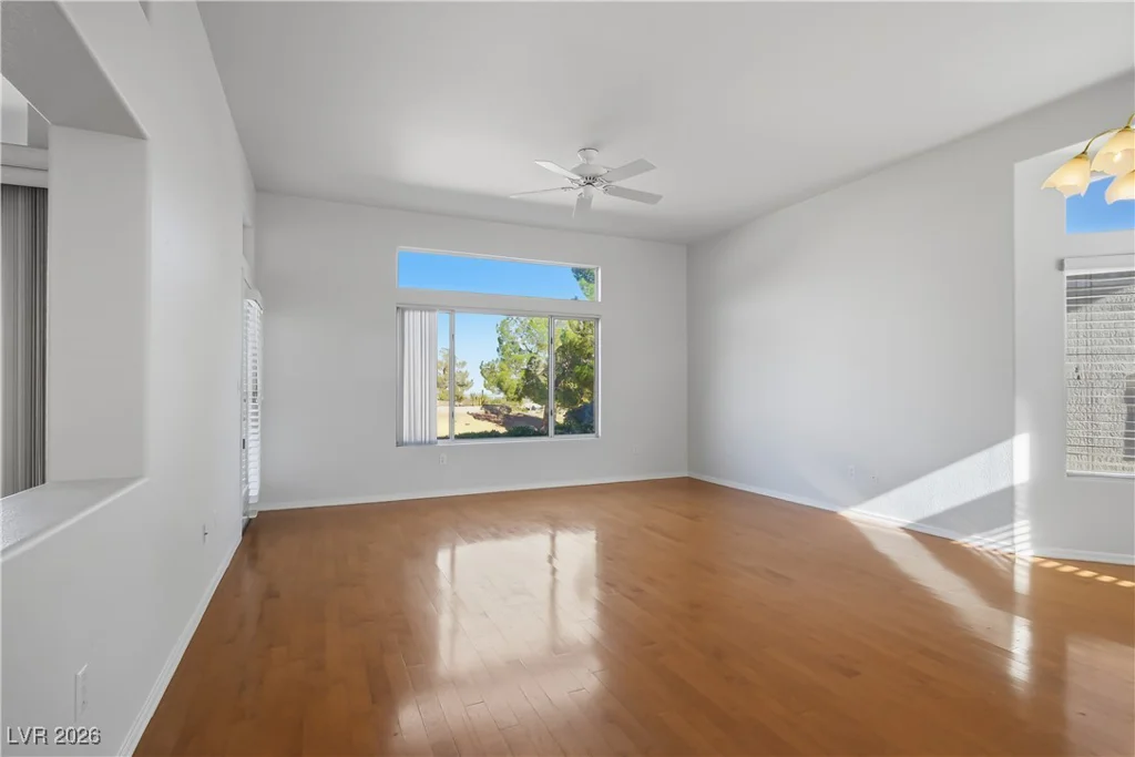10008 Button Willow, Las Vegas, NV 89134