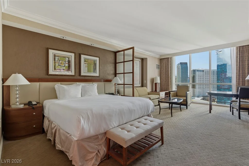 135 Harmon, Las Vegas, NV 89109