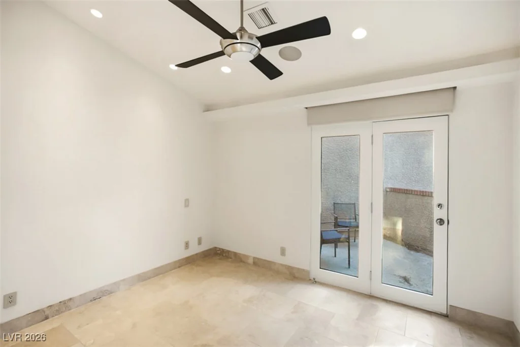 7146 Mission Hills, Las Vegas, NV 89113