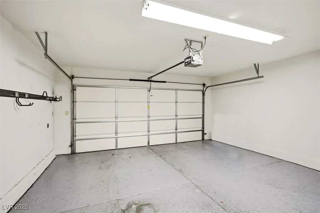 7146 Mission Hills, Las Vegas, NV 89113