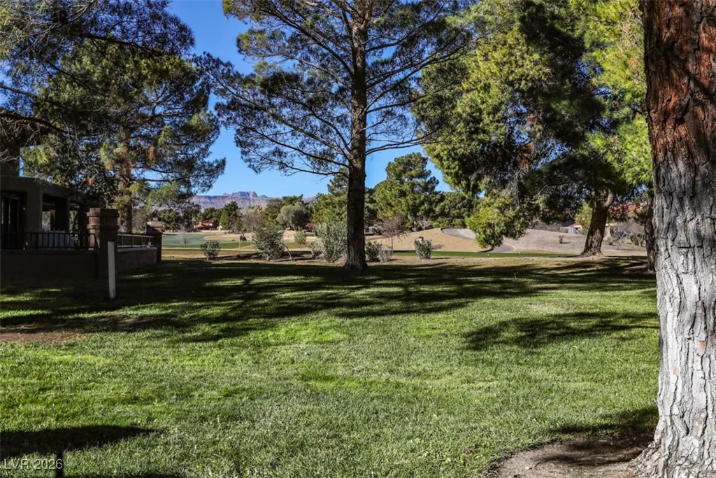 7146 Mission Hills, Las Vegas, NV 89113