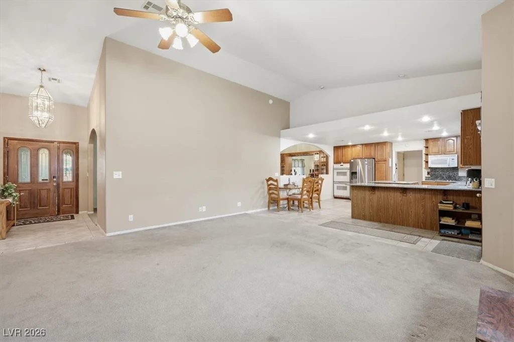 10140 Tropical, Las Vegas, NV 89149