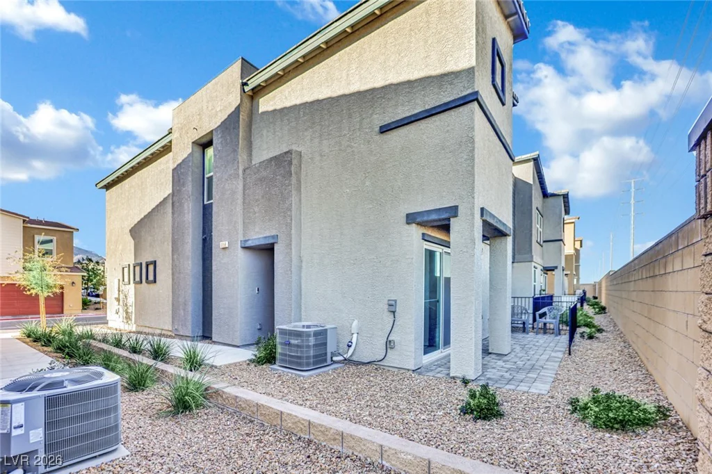 6958 Stafford Hill, Las Vegas, NV 89166