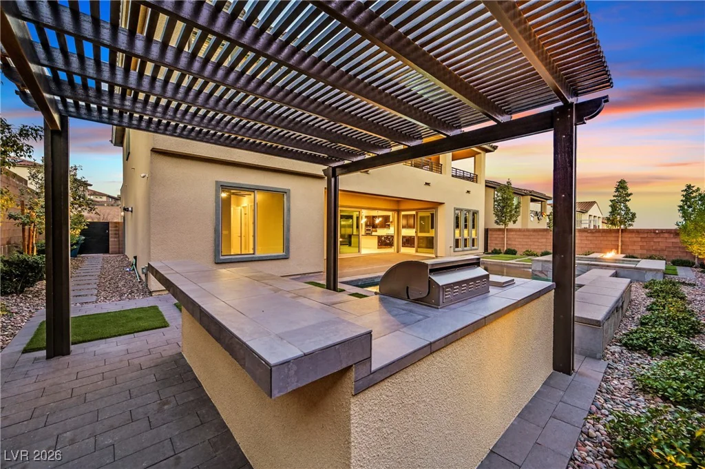 12161 Sage Thunder, Las Vegas, NV 89138