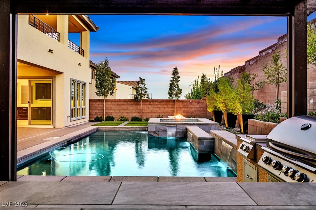 12161 Sage Thunder, Las Vegas, NV 89138