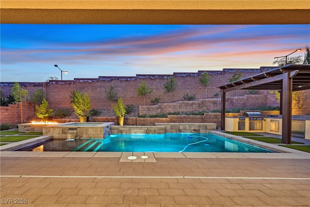 12161 Sage Thunder, Las Vegas, NV 89138