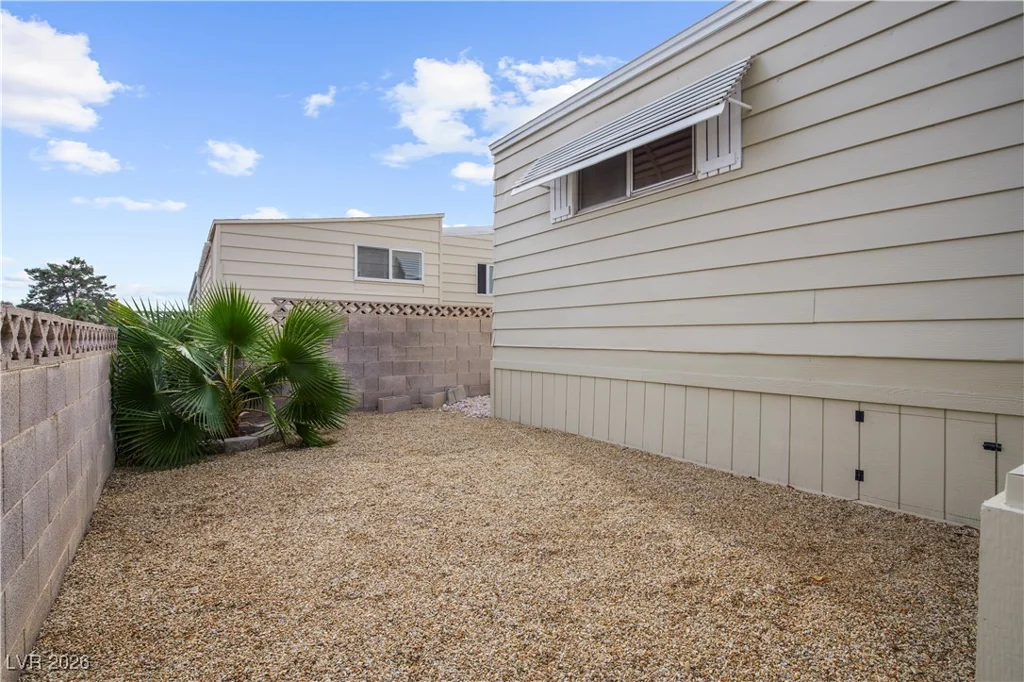 4955 Ridge, Las Vegas, NV 89103