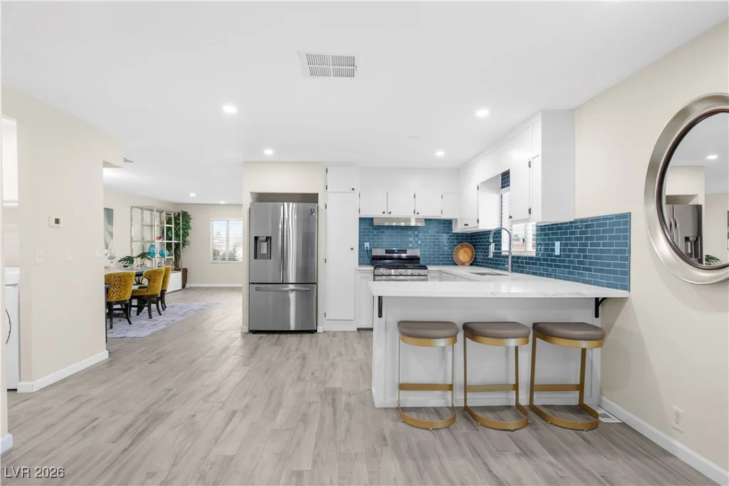 4955 Ridge, Las Vegas, NV 89103