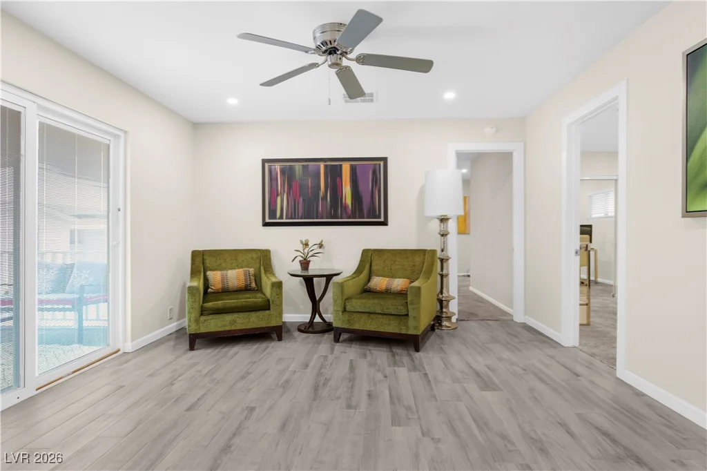 4955 Ridge, Las Vegas, NV 89103