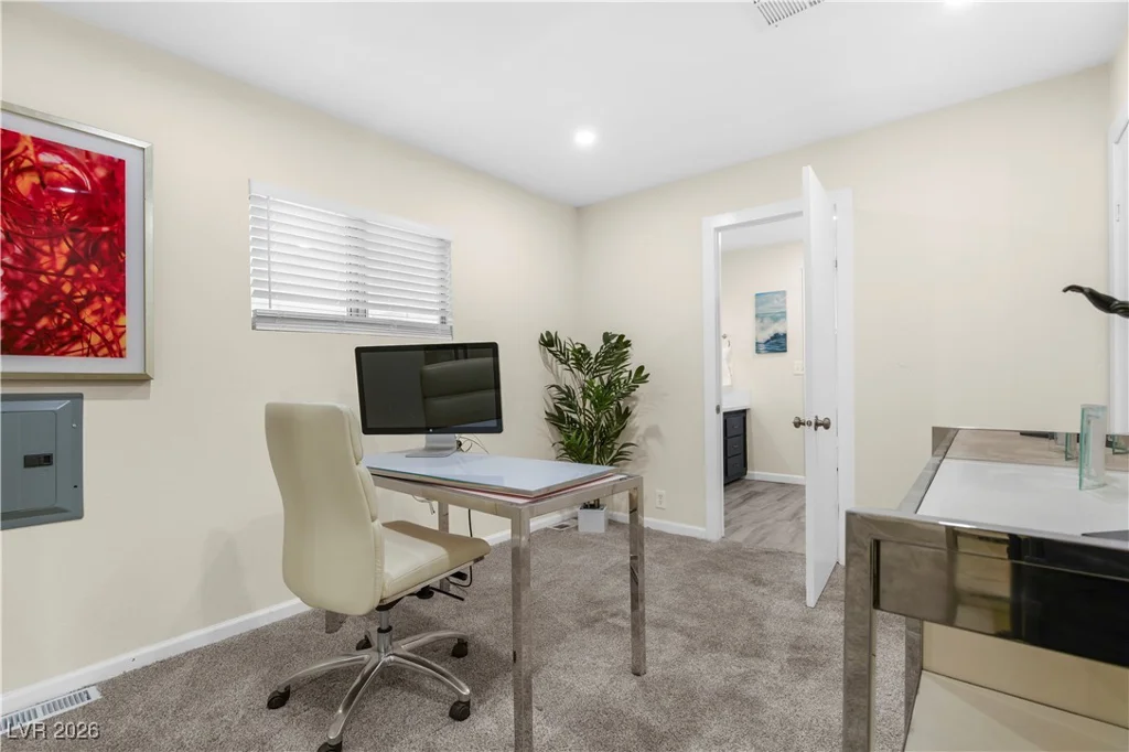 4955 Ridge, Las Vegas, NV 89103