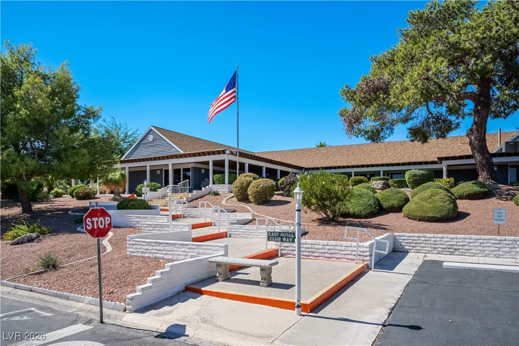 4955 Ridge, Las Vegas, NV 89103
