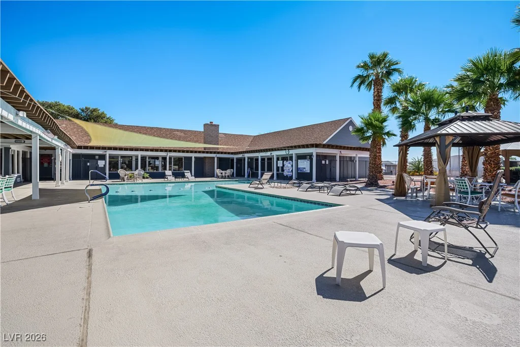 4955 Ridge, Las Vegas, NV 89103