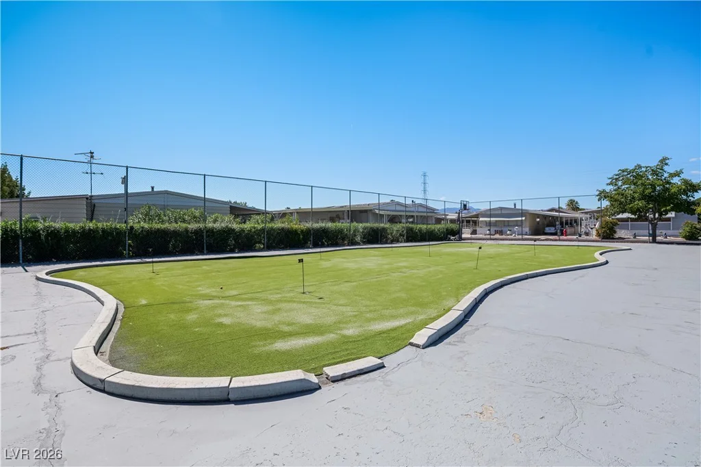 4955 Ridge, Las Vegas, NV 89103