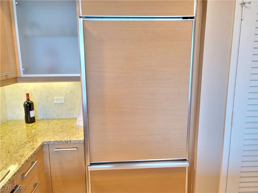 322 KAREN, Las Vegas, NV 89109
