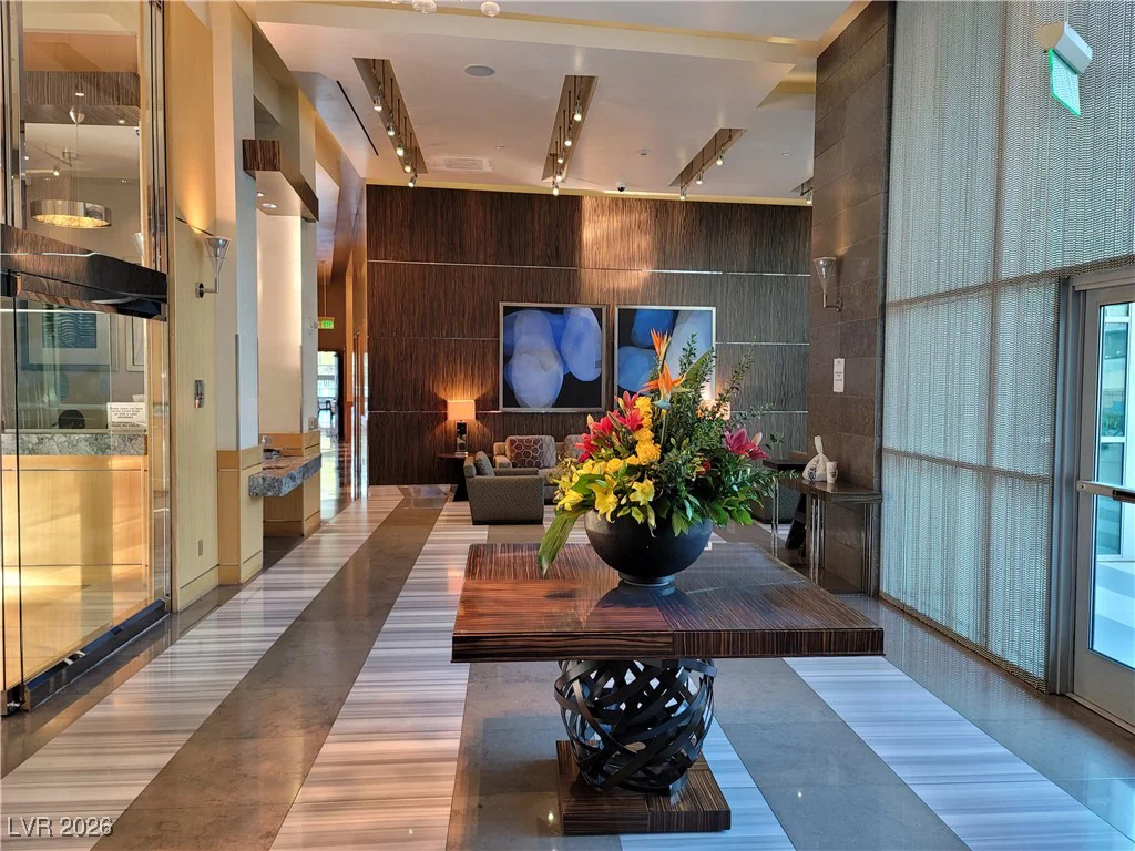 322 KAREN, Las Vegas, NV 89109